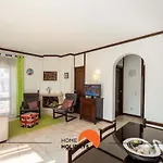 Apartamento #029 Oura Village Apartment Pool & Nightlife Albufeira