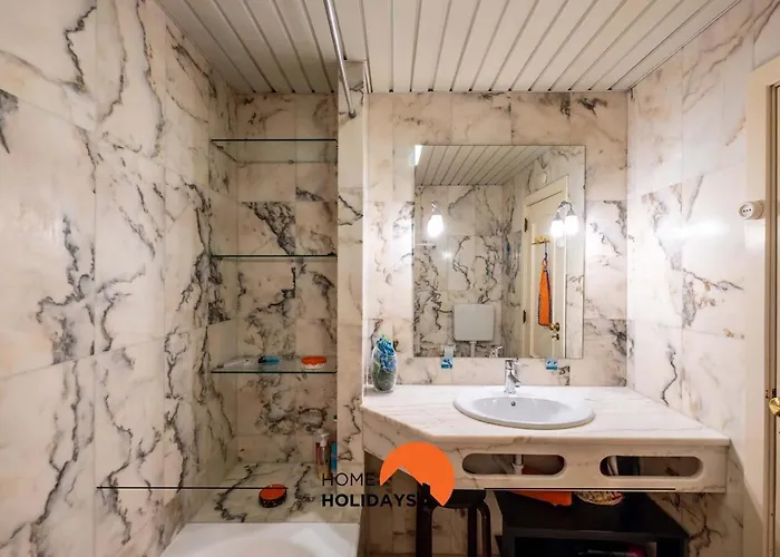 #029 Oura Village By Holidays *