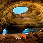 #029 Oura Village Pool & Nightlife * Albufeira